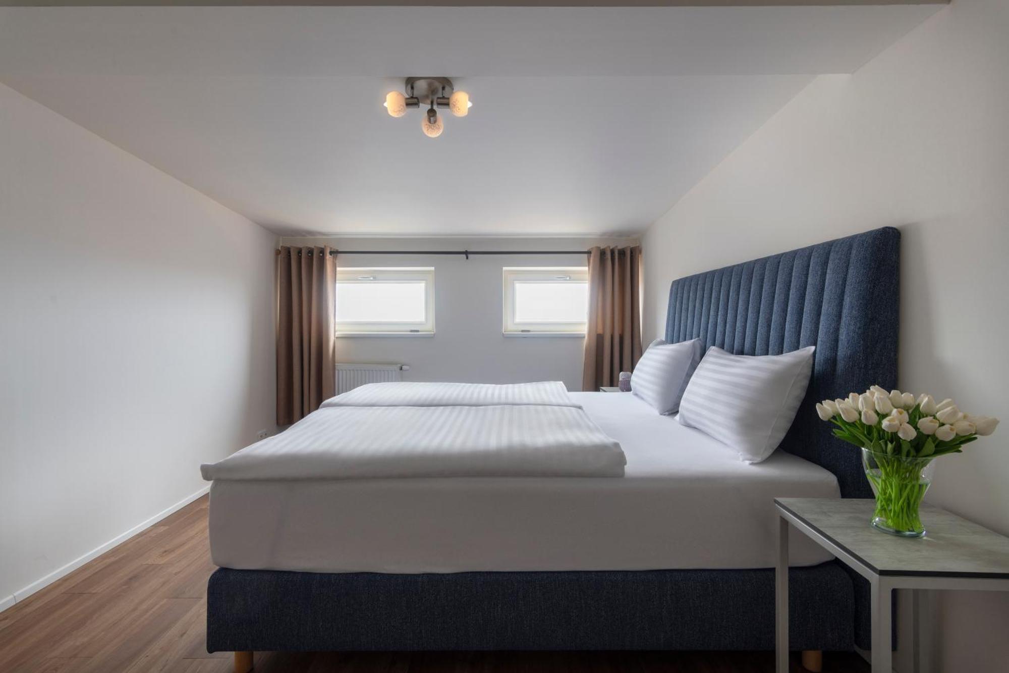Tales Boutique By Dwellfort Aparthotel Prag